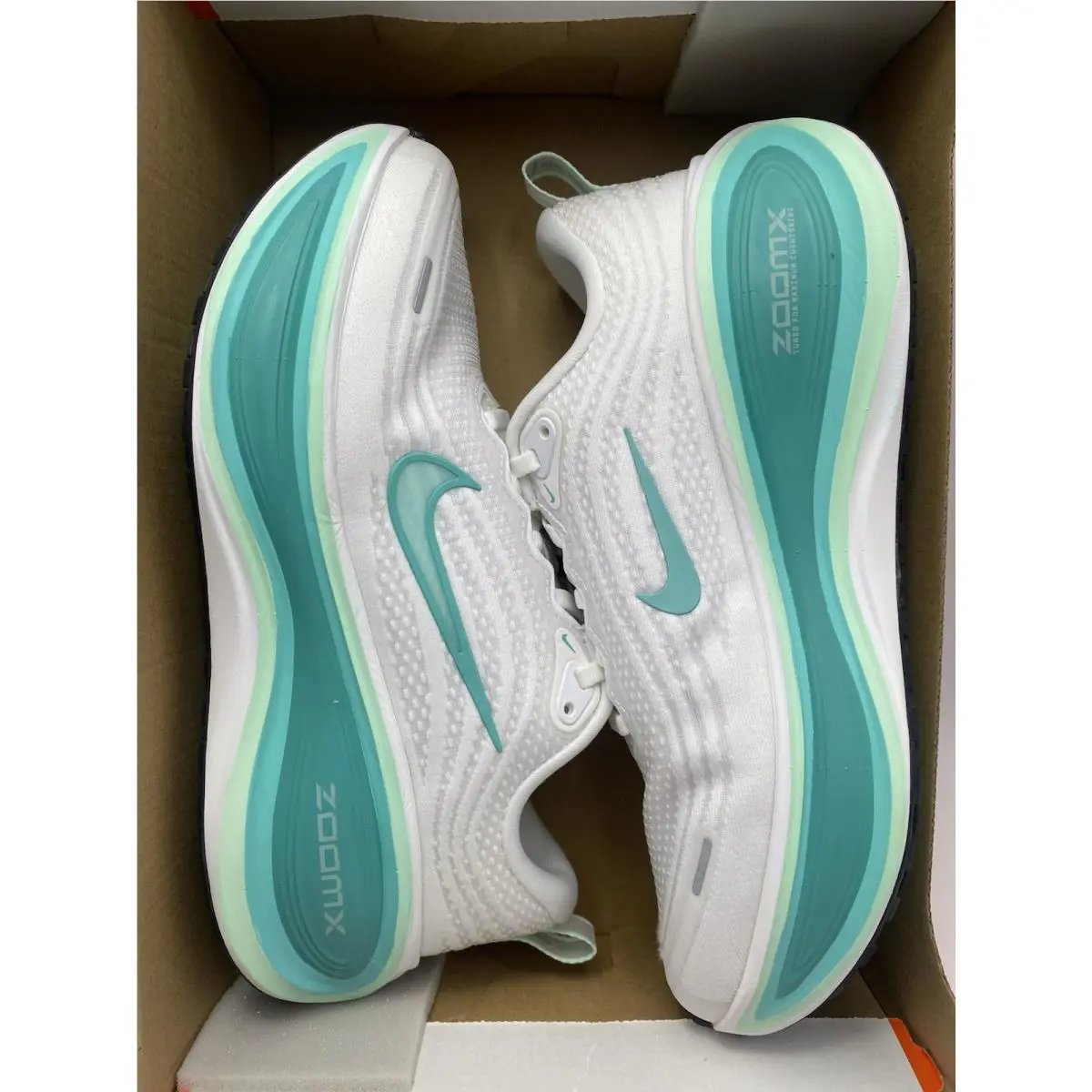 Nike shoes - Nike Vomero Plus - Vomero Plus - IH3252-100 - White (UPC: 198481266647) 5