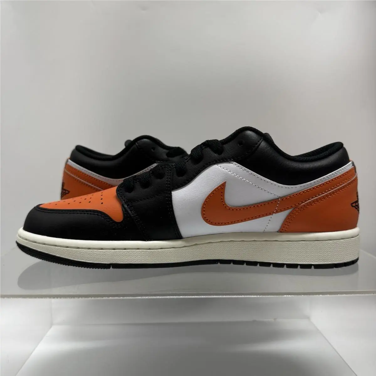 Nike shoes - Nike Air Jordan 1 - Air - 553558-081 - Black 2