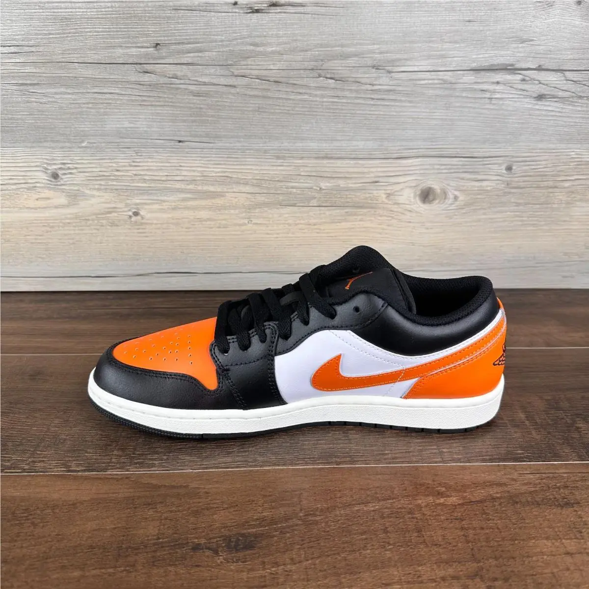 Nike shoes - Air Jordan 1 Low - Air Low - 553558-081 - Black 5