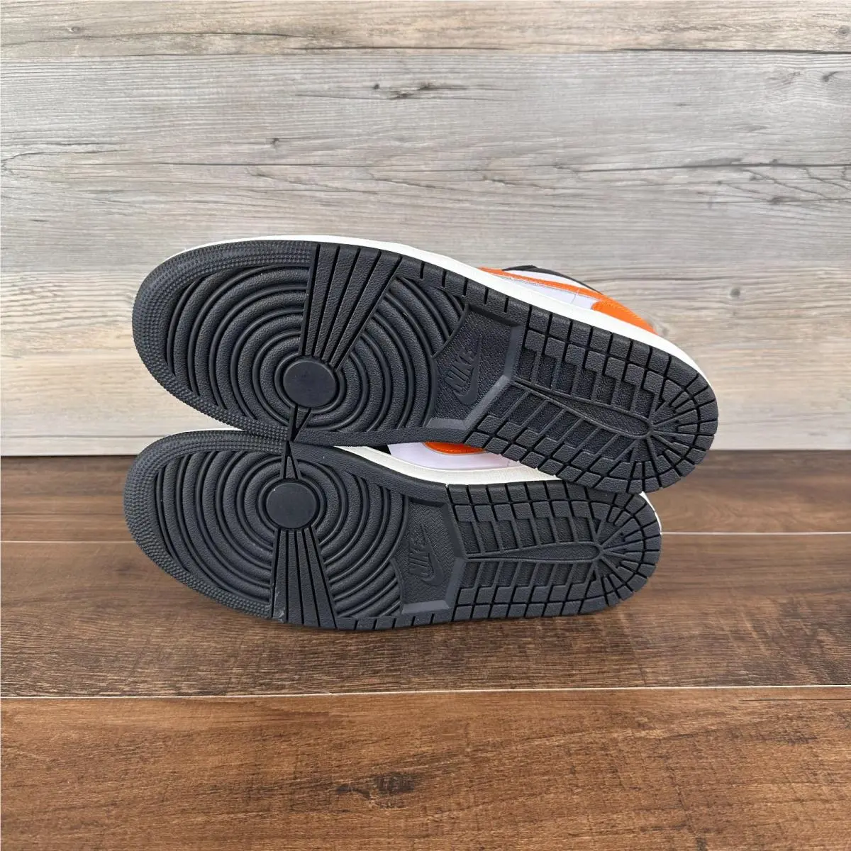 Nike shoes - Air Jordan 1 Low - Air Low - 553558-081 - Black 6