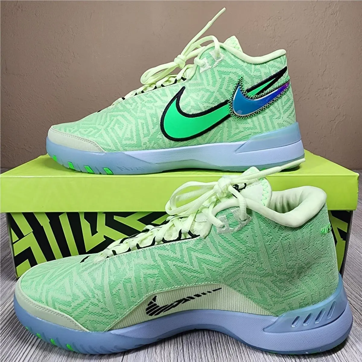 Nike shoes - HF0712700 - HF0712-700 - Green 0