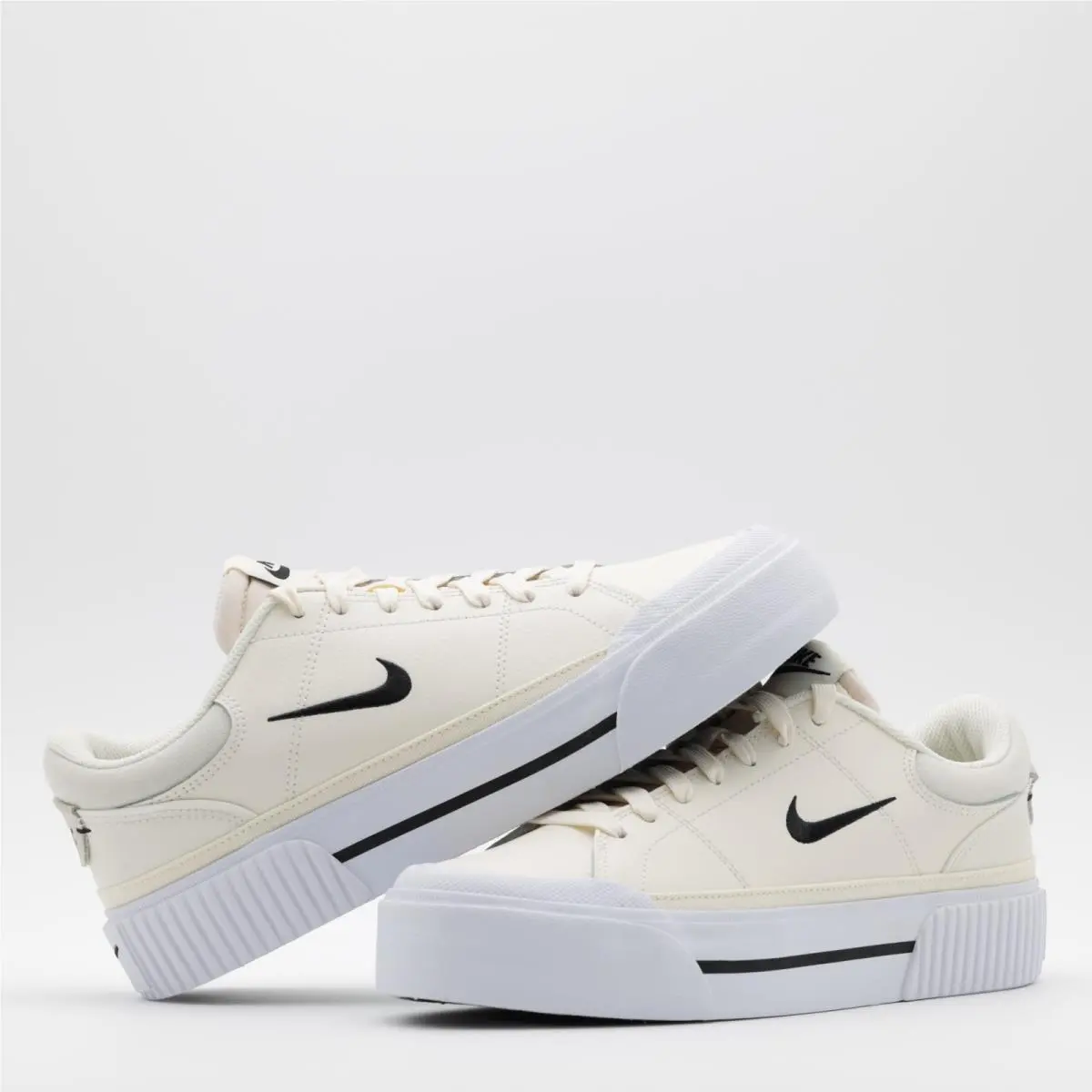 Nike Women`s Court Legacy Lift Platform Low Top Shoes Ivory/white Size 9.5