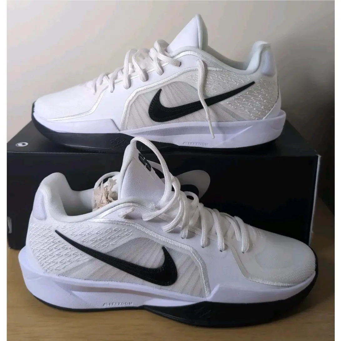 Nike Sabrina 2 TB White Black HF3234-100 Women`s Size 9 No Lid - White