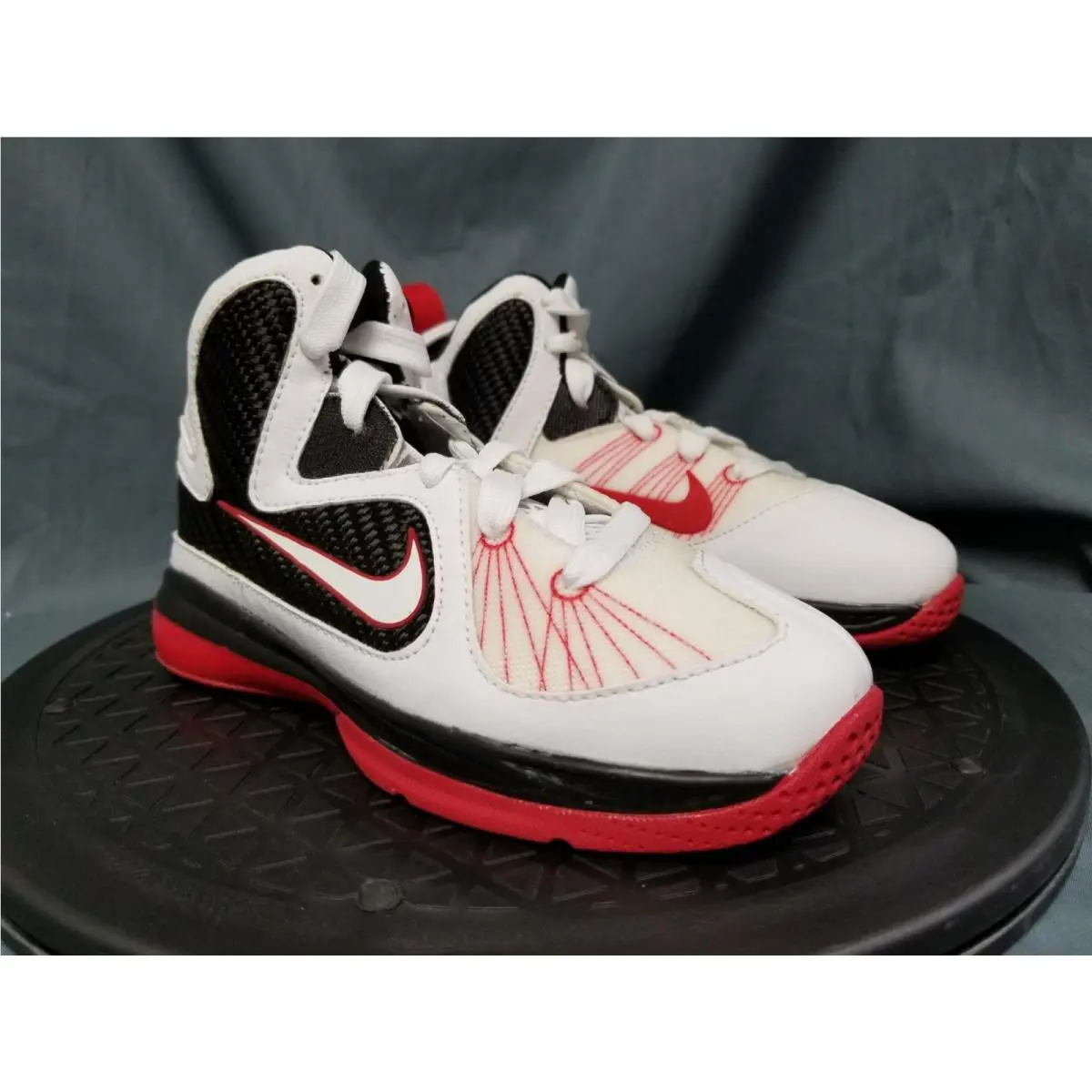 Nike shoes - Nike LeBron 9 - LeBron - 472665 100 - White (UPC: 886061080850) 8