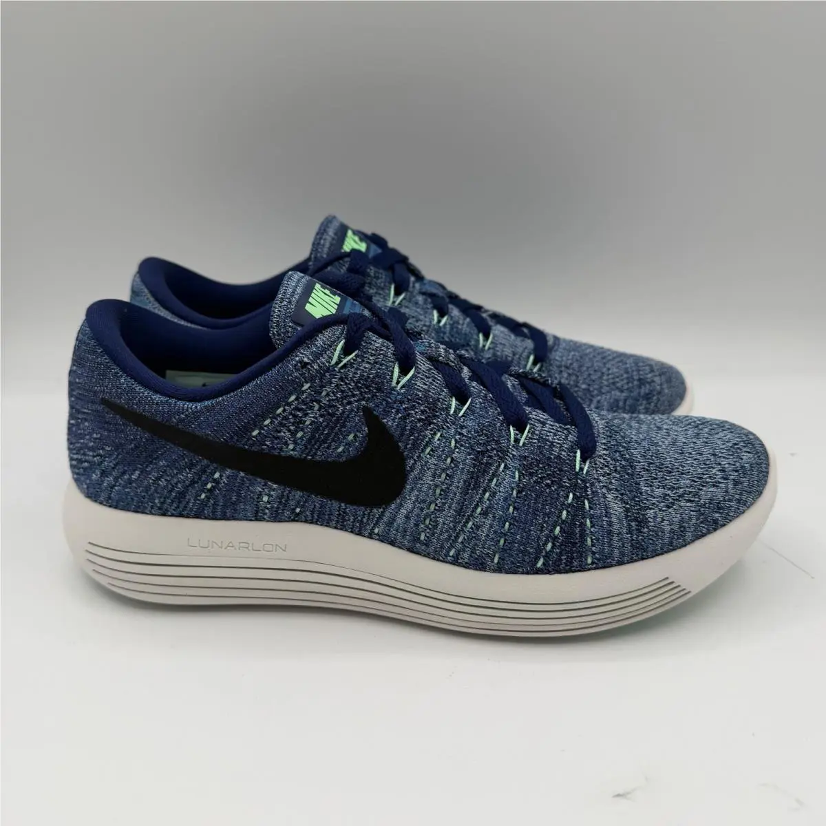 Nike shoes - Nike LunarEpic Flyknit - LunarEpic Flyknit - 843765-501 - Blue 0