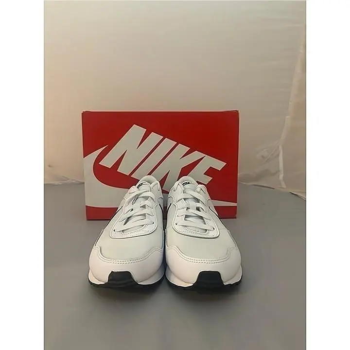 Nike shoes - CN8558100 - CN8558 100 - White (UPC: 194953057690) 0