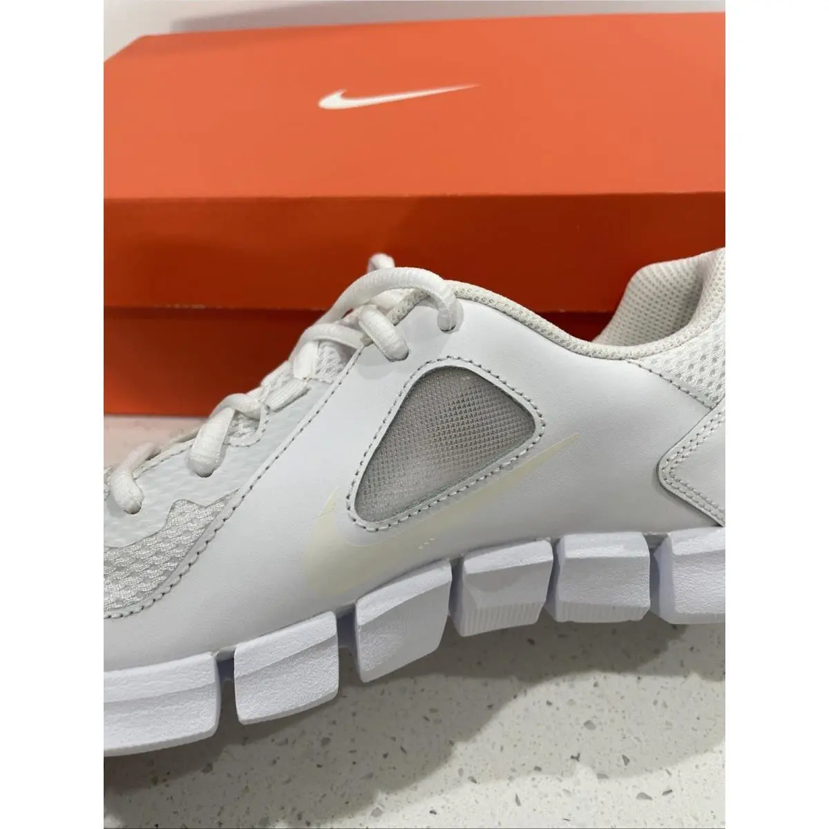Nike shoes - Nike Flex Show - Flex Show - 610226-110 - White (UPC: 884802287032) 11