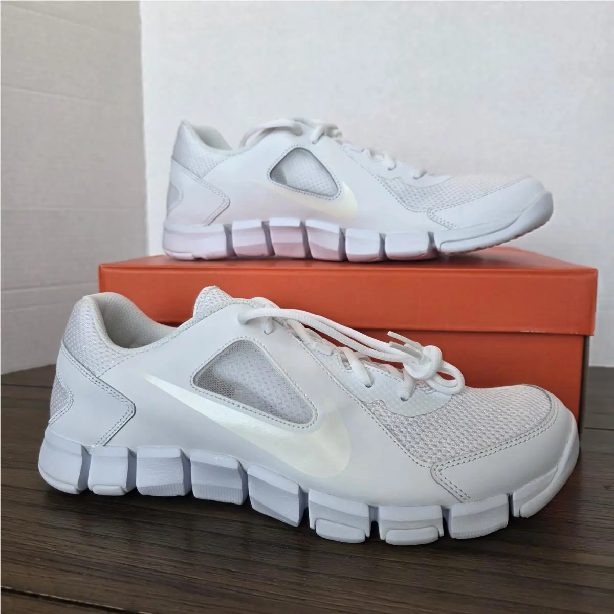 Nike shoes - Nike Flex Show - Flex Show - 610226-110 - White (UPC: 884802287032) 0