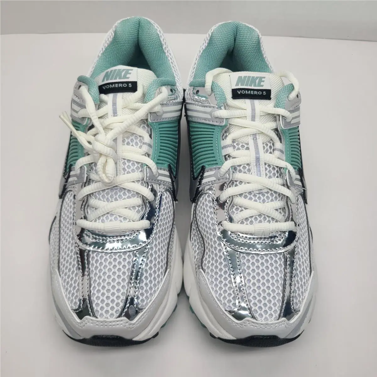 Nike shoes - Nike Zoom Vomero - Zoom Vomero - HF1877-101 - Green (UPC: 198481711345) 5