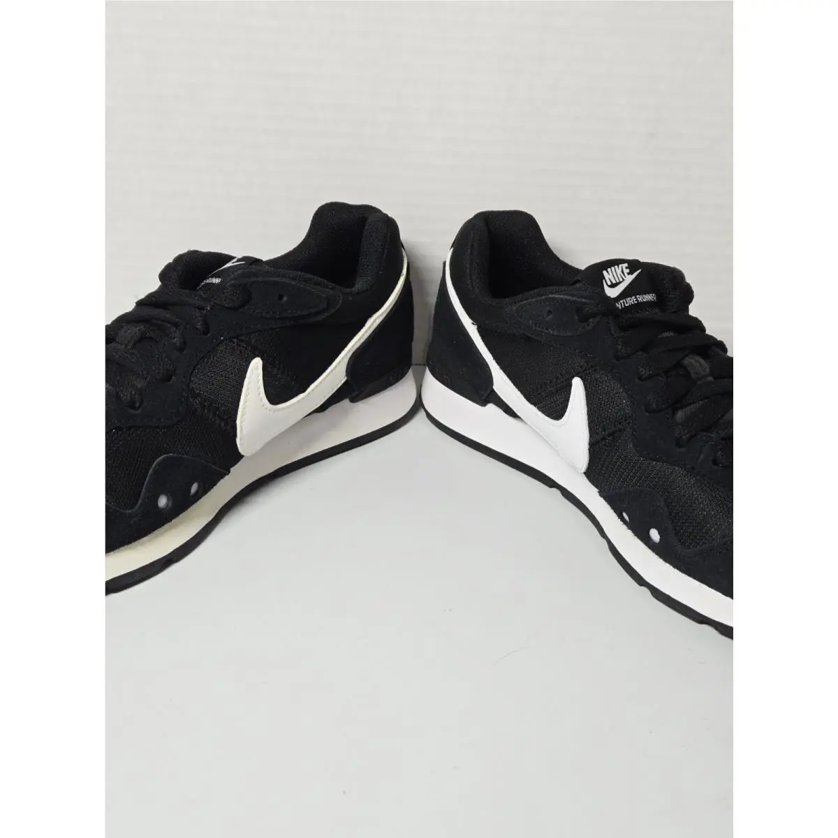 Nike shoes - Nike Venture Runner - Venture Runner - CK2948-001 - Black (UPC: 00193658089517) 2