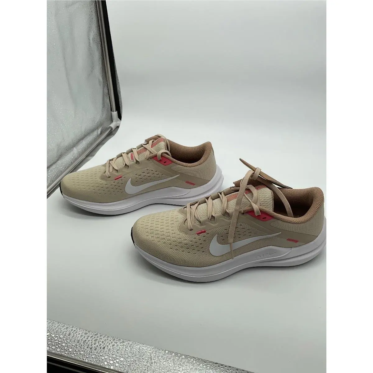 Nike shoes - W Air Winflo 10 - Air Winflo - DV4023-100 - Beige 0