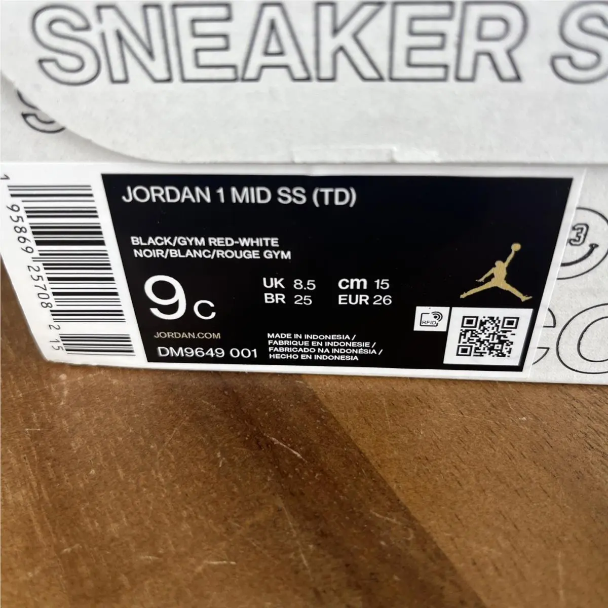 Nike shoes - Retro 1 - Retro - DM9649 001 - Red/Black (UPC: 195869257082) 9
