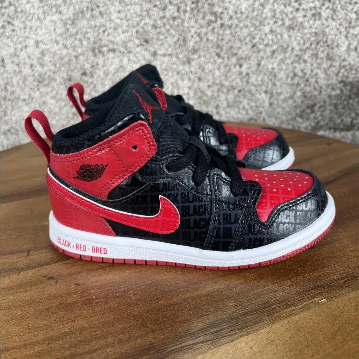 Nike shoes - Retro 1 - Retro - DM9649 001 - Red/Black (UPC: 195869257082) 0
