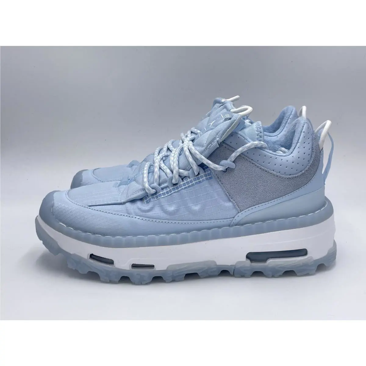 Nike shoes - Air Jordan - Air - Blue (UPC: 195243070016) 2