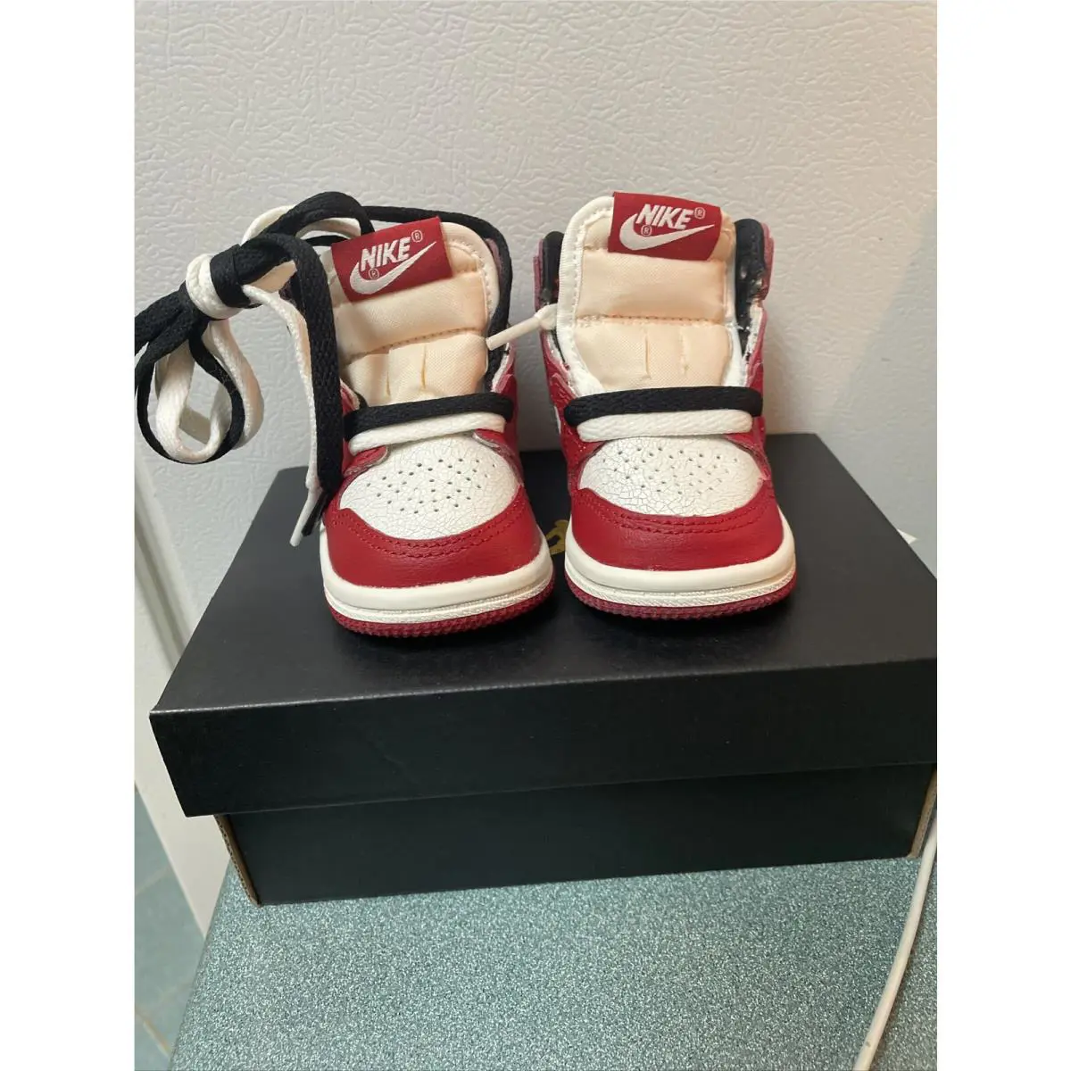 Nike shoes - Jordan Lost And Found - Lost And Found - Red, Black, White (UPC: 0196154481755) 1
