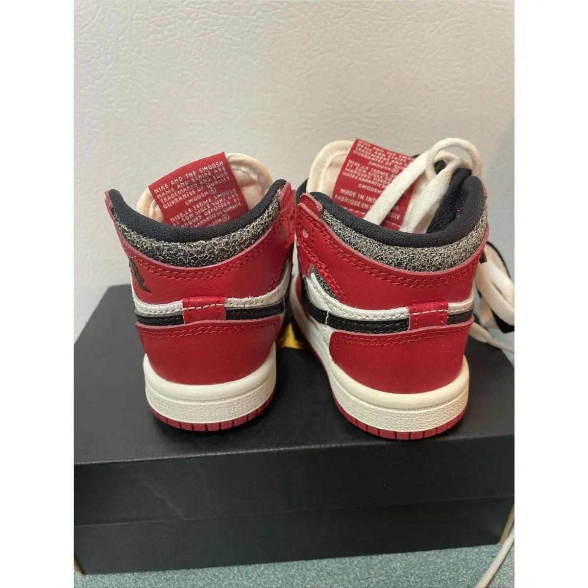 Nike shoes - Jordan Lost And Found - Lost And Found - Red, Black, White (UPC: 0196154481755) 4