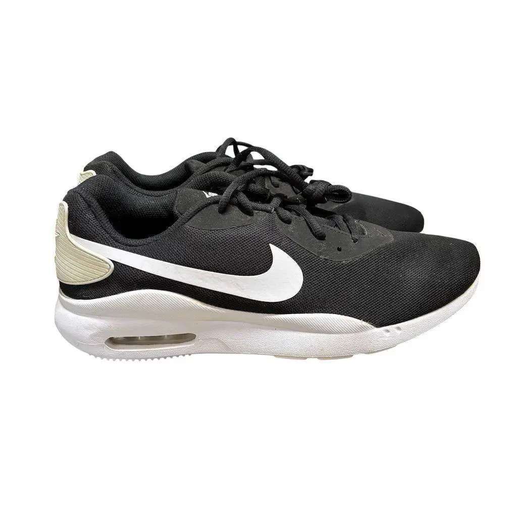 Nike shoes - Nike Air Max Oketo - Air Max Oketo - AQ2235-002 - Black 0