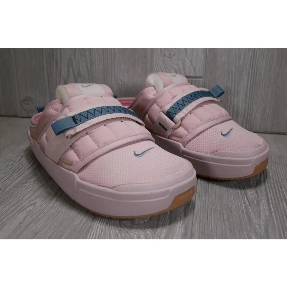 Nike shoes - Pink 1