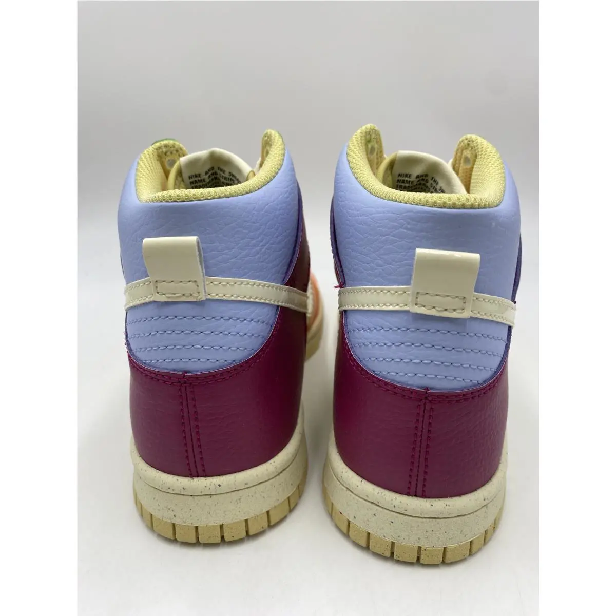 Nike shoes - Multicolor (UPC: 196152638458) 4