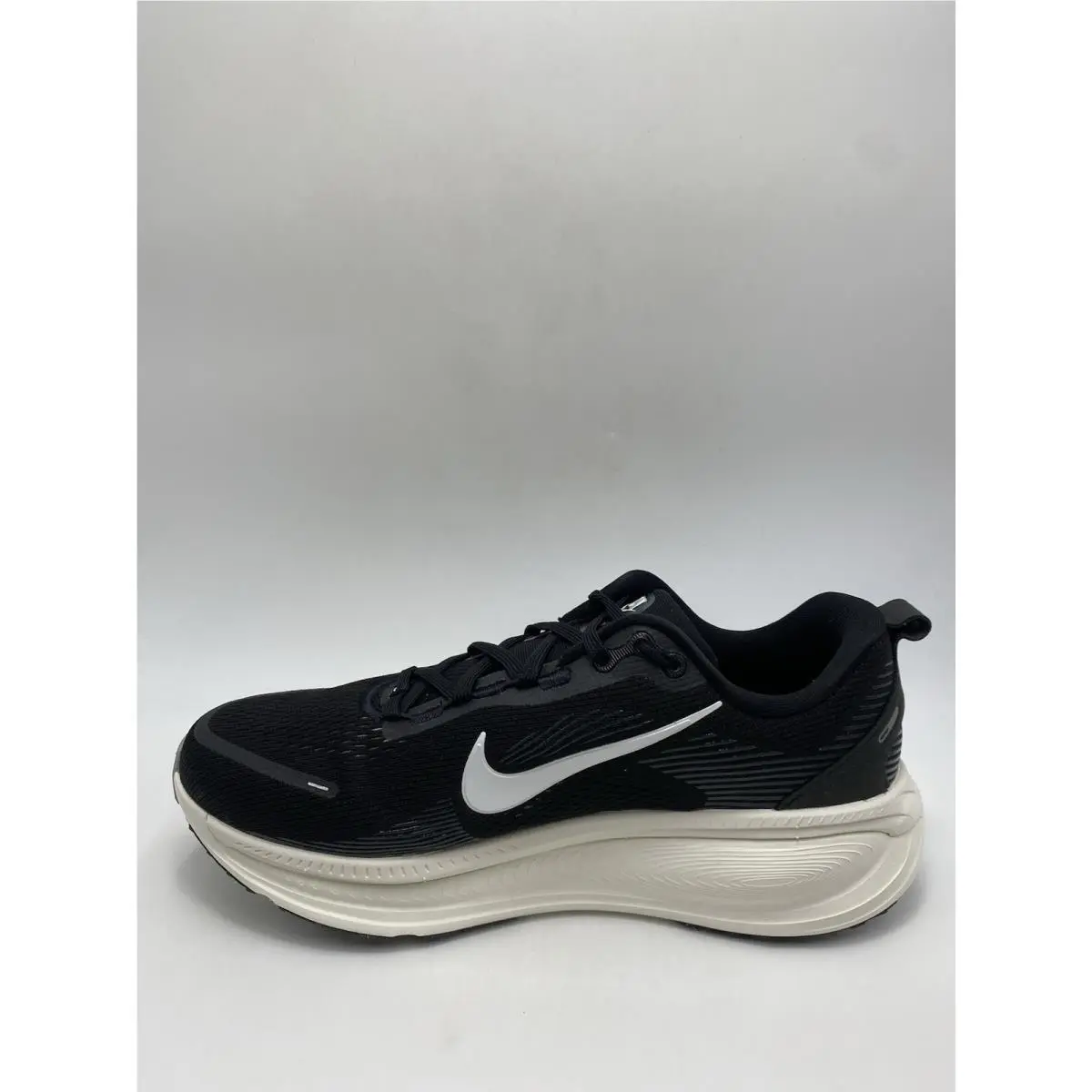 Nike shoes - Nike Vomero 18 - Vomero - IF0514 002 - Black/Summit White (UPC: 197864093825) 1