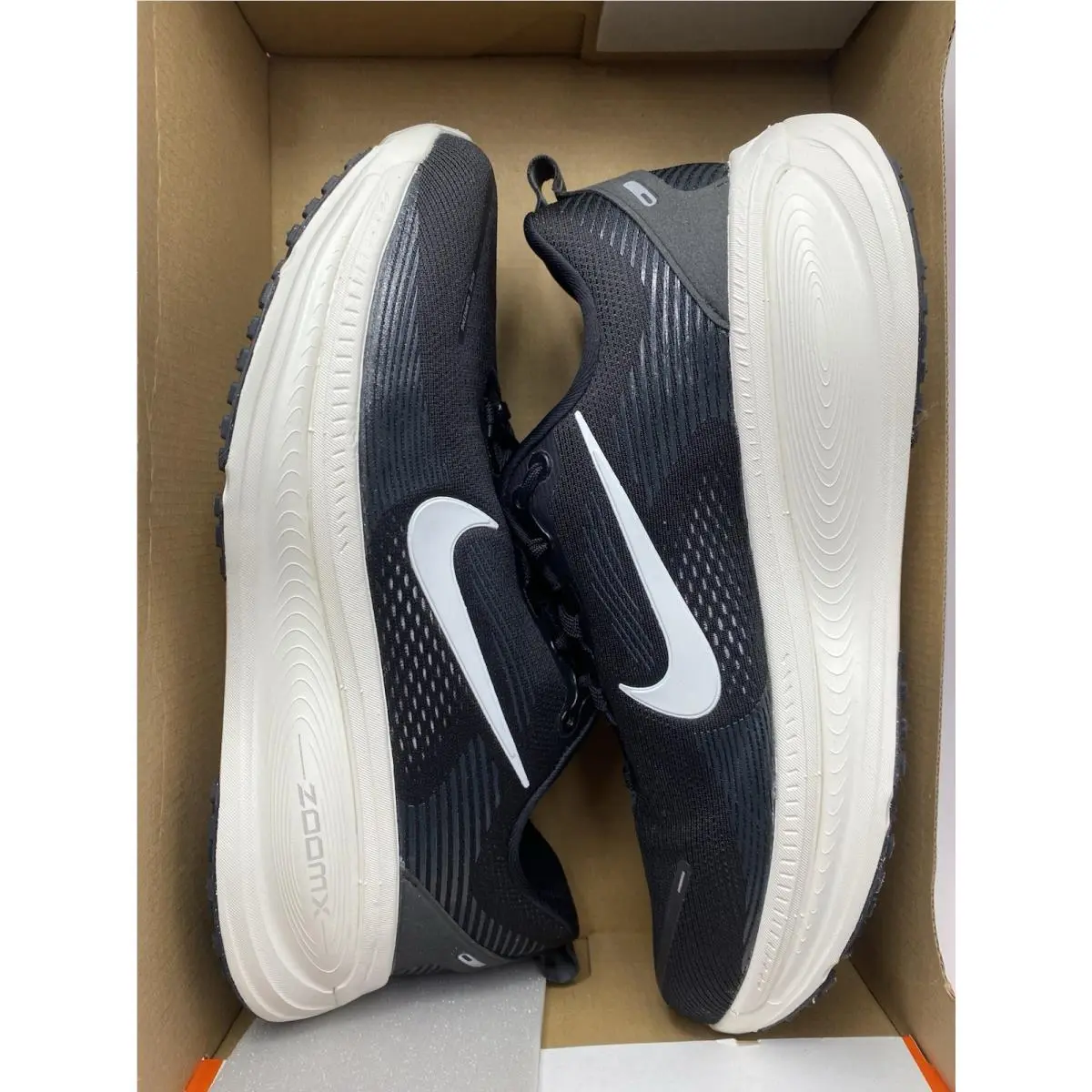 Nike shoes - Nike Vomero 18 - Vomero - IF0514 002 - Black/Summit White (UPC: 197864093825) 5