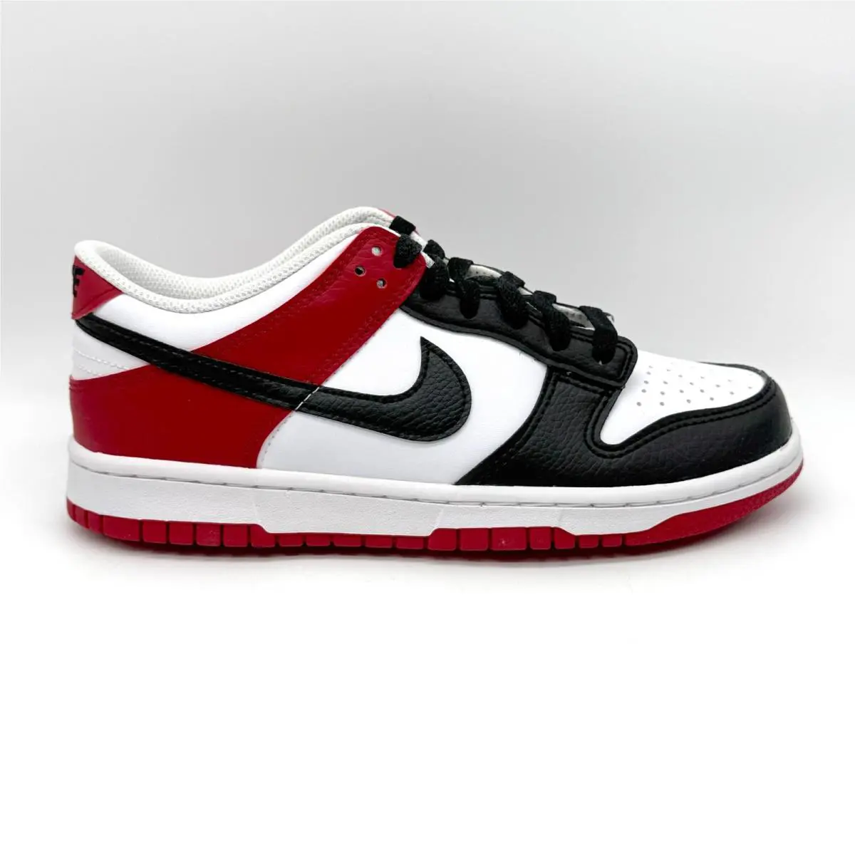 Nike Dunk Low Red Black Toe 6.5 Youth / 8 Womens HF9980-600