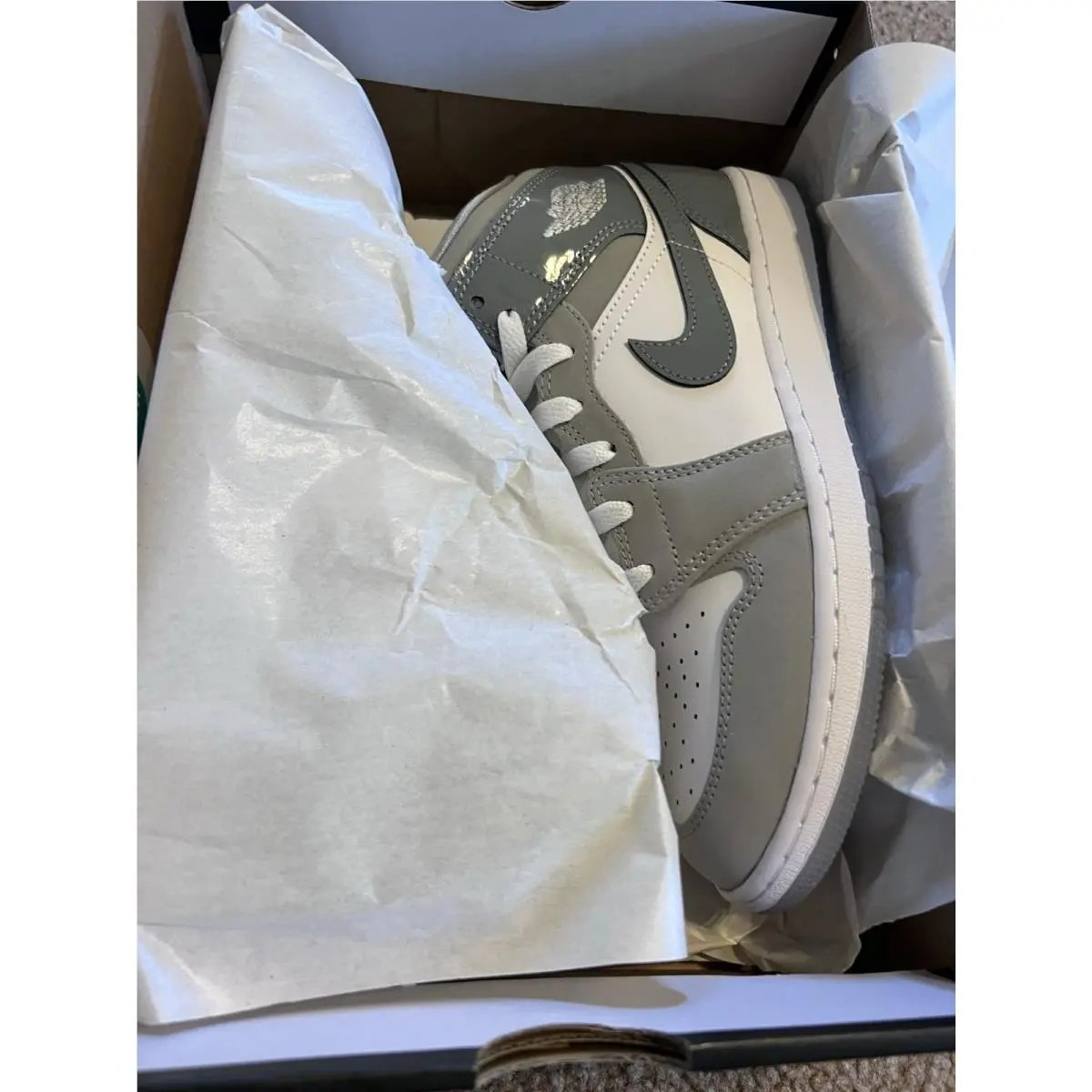 Nike Air Jordan 1 Mid SE GS Medium Cool Grey HF3193 100 Youth 6.5 Women 8