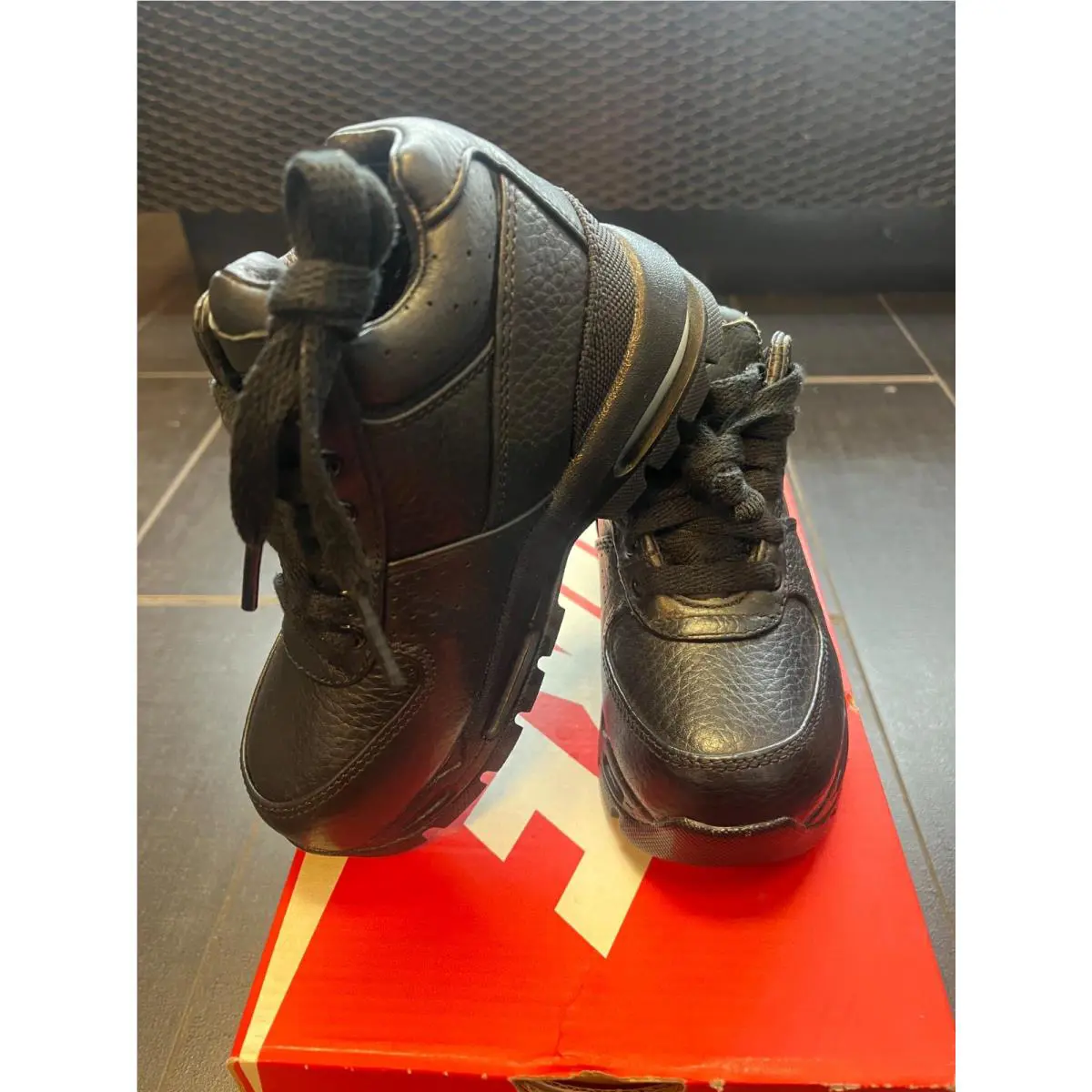 Nike shoes - 311568-001 - 311568-001 - Black 1