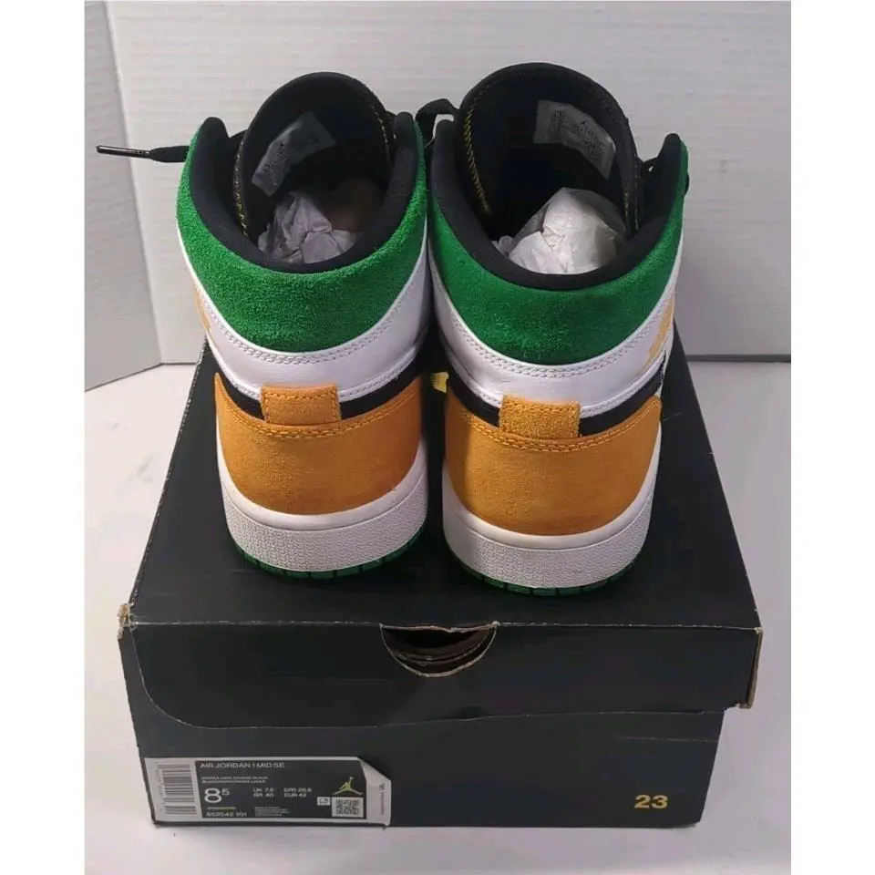 Nike shoes - Air Jordan 1 - Air - 852542101 (UPC: 0194277044970) 2