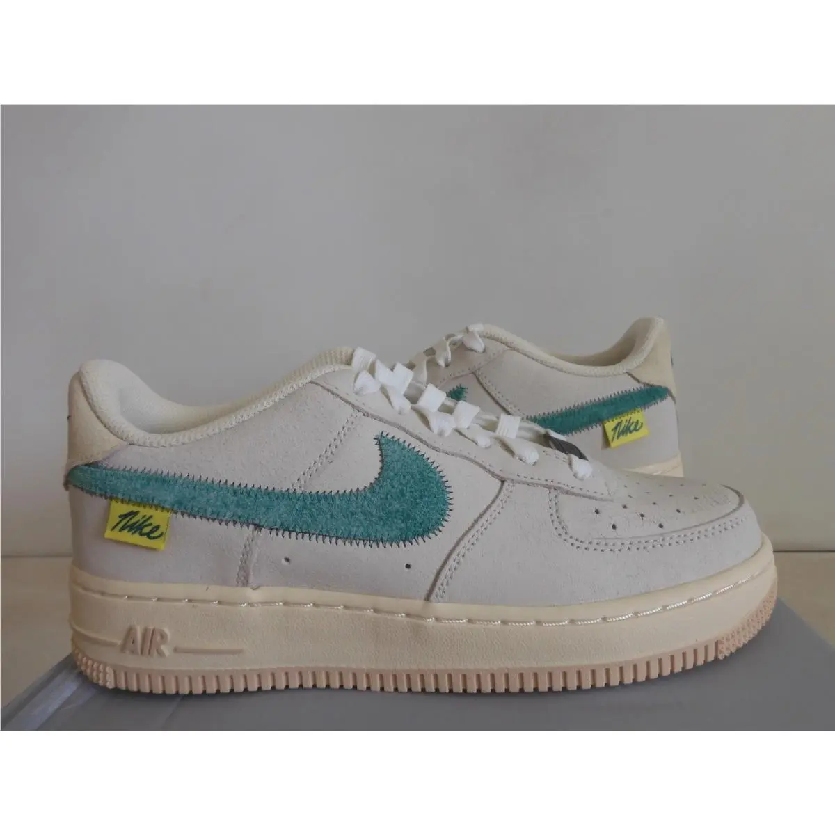 Nike shoes - Nike Air Force 1 GS - 314192-009 - Black (UPC: 826218004094) 0