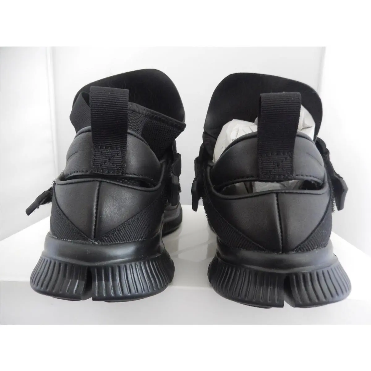 Nike shoes - Nike Free Huarache - Free Huarache - Black (UPC: 887230237747) 2