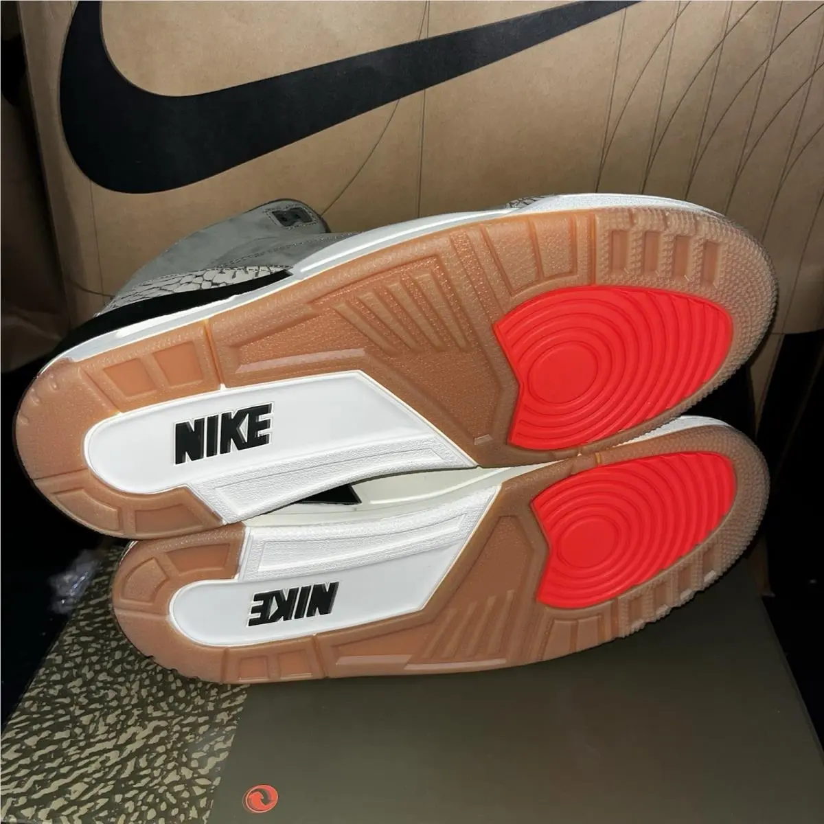 Nike shoes - Air Jordan 3 - Air - DN3707-202 - Green 4