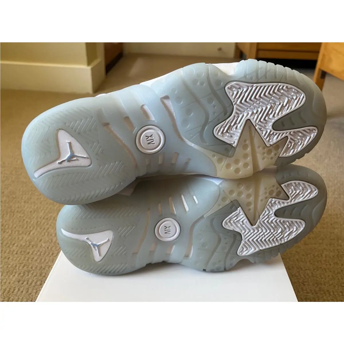 Nike shoes - Jordan Jumpman Two Trey - Jumpman Two Trey - DR9631 110 - White (UPC: 196149162690) 3