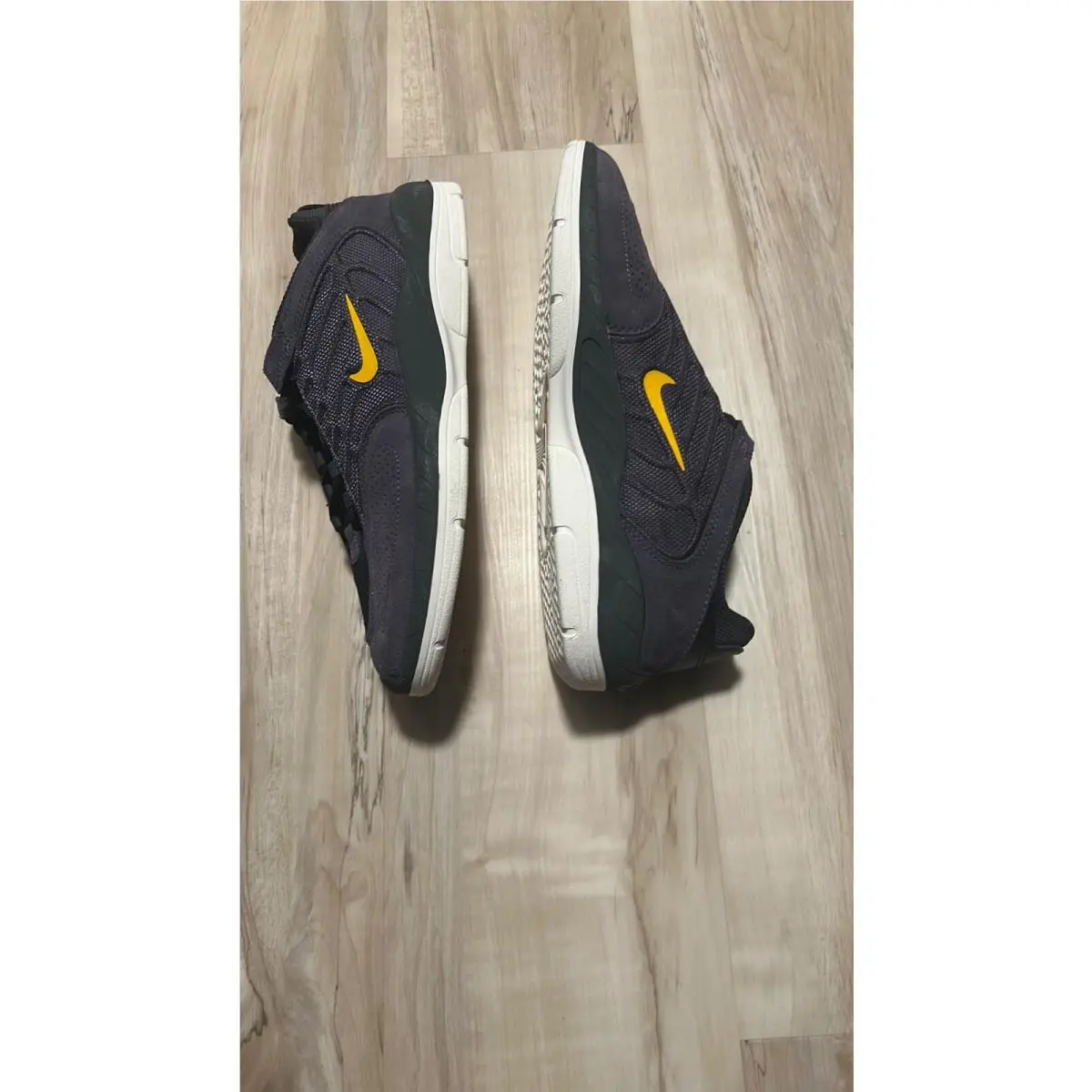 Nike SB Vertebrae 10M Dark Raisin/gold