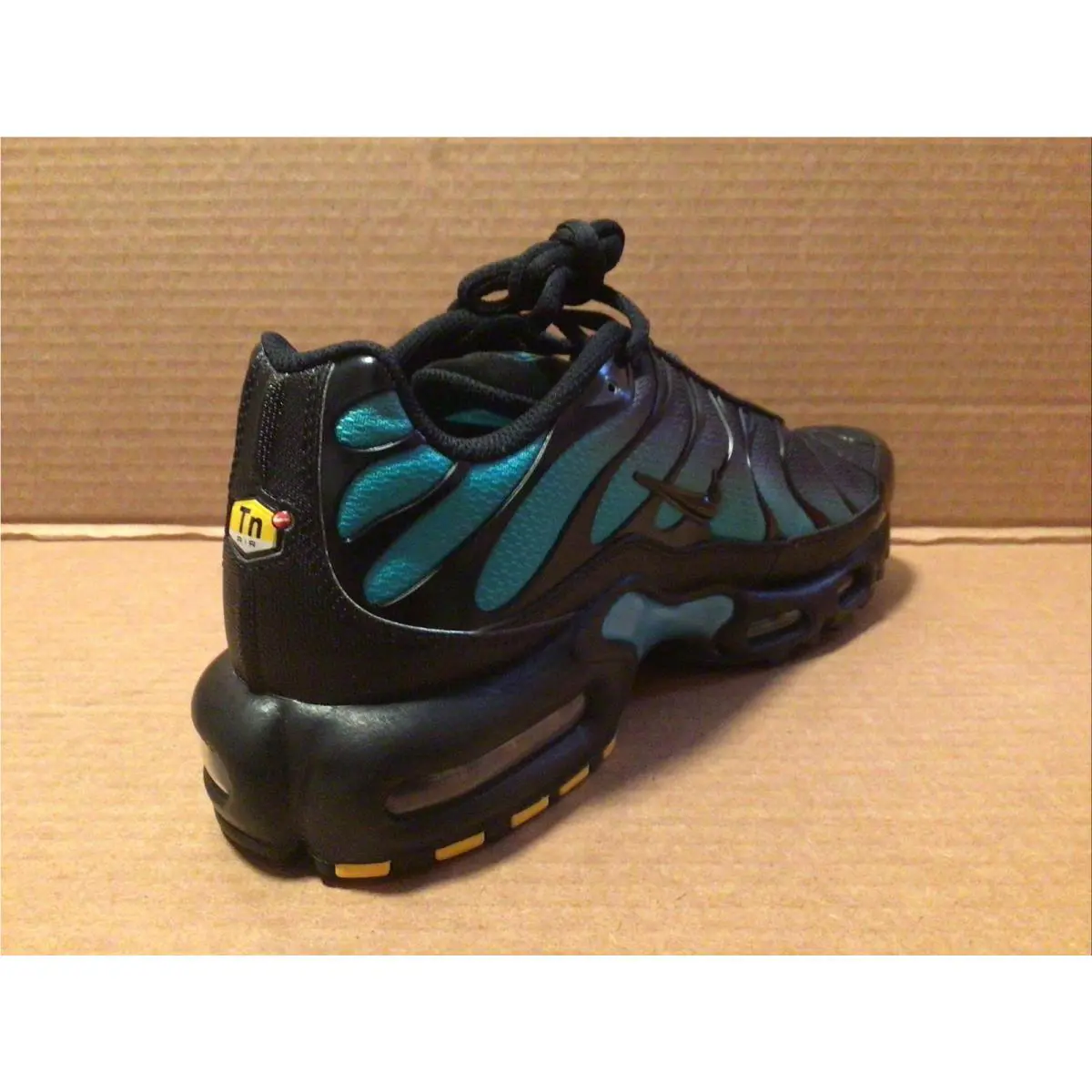 Nike shoes - Nike Air Max Plus - Air Max Plus - Black 2