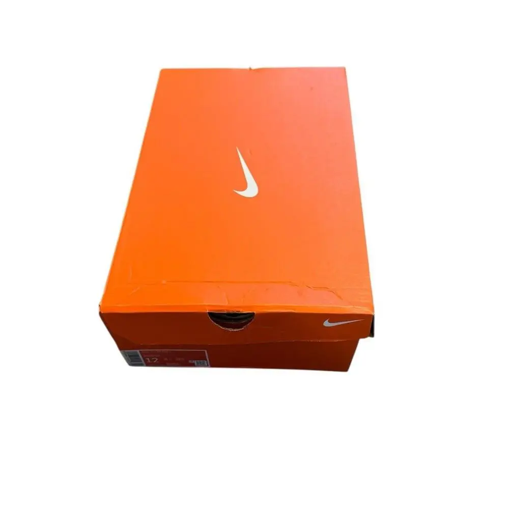 Nike shoes - White 5