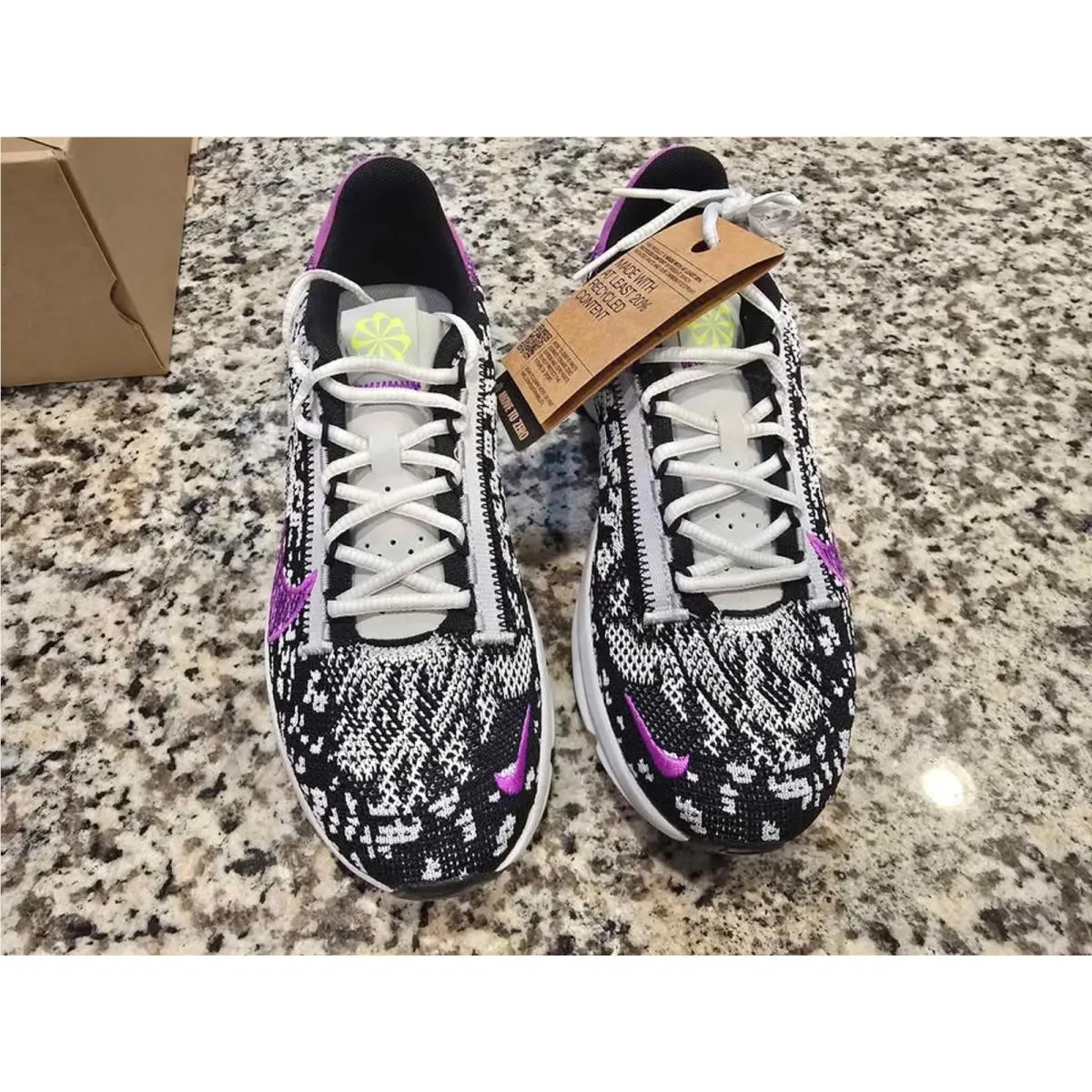Nike shoes - Multicolor 1