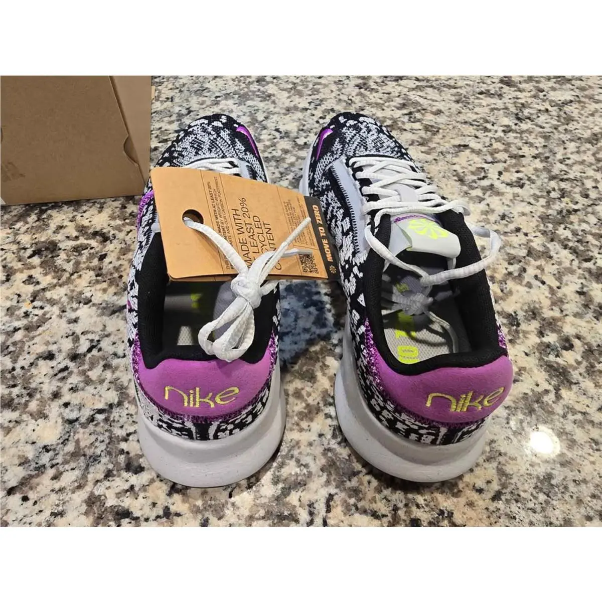 Nike shoes - Multicolor 2