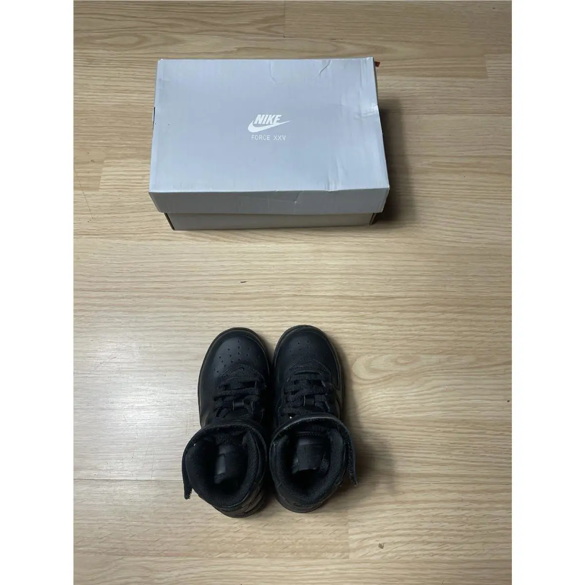 Nike shoes - Nike Air Force 1 - Air Force - Black 1