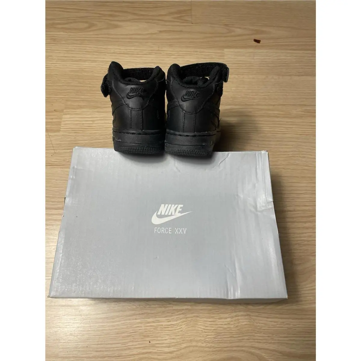 Nike shoes - Nike Air Force 1 - Air Force - Black 2