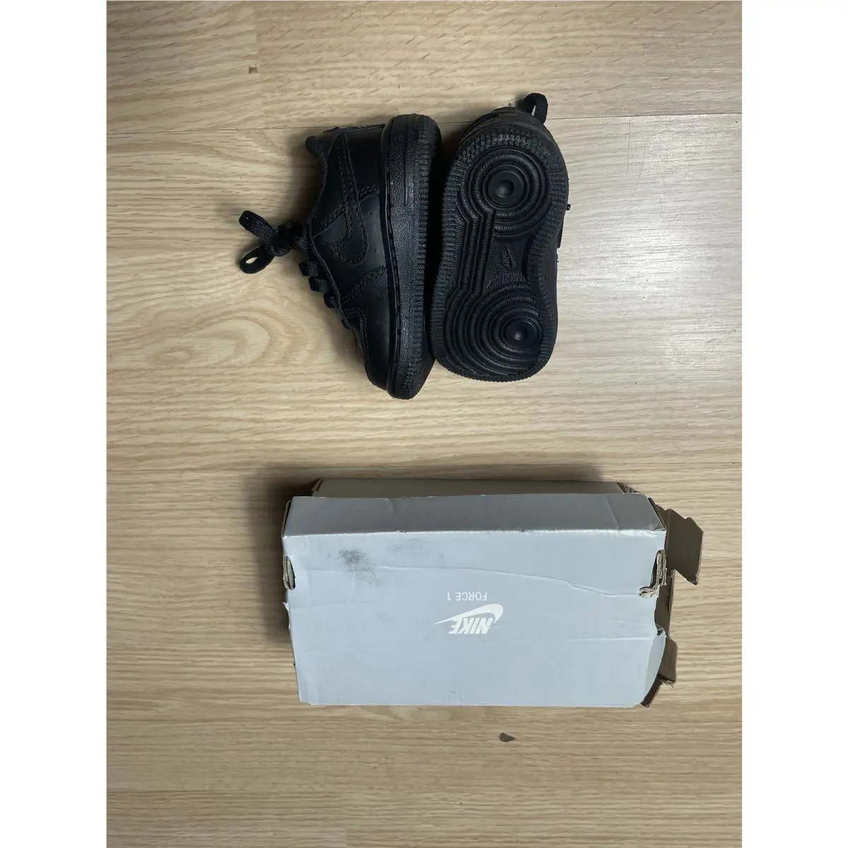 Nike shoes - Nike Air Force 1 - Air Force - Black 2