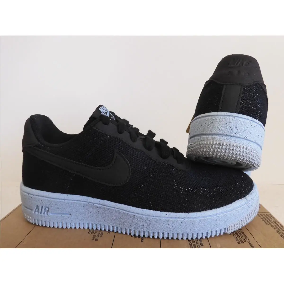 Nike shoes - Nike Air Force 1 Flyknit - Black (UPC: 194957395910) 0