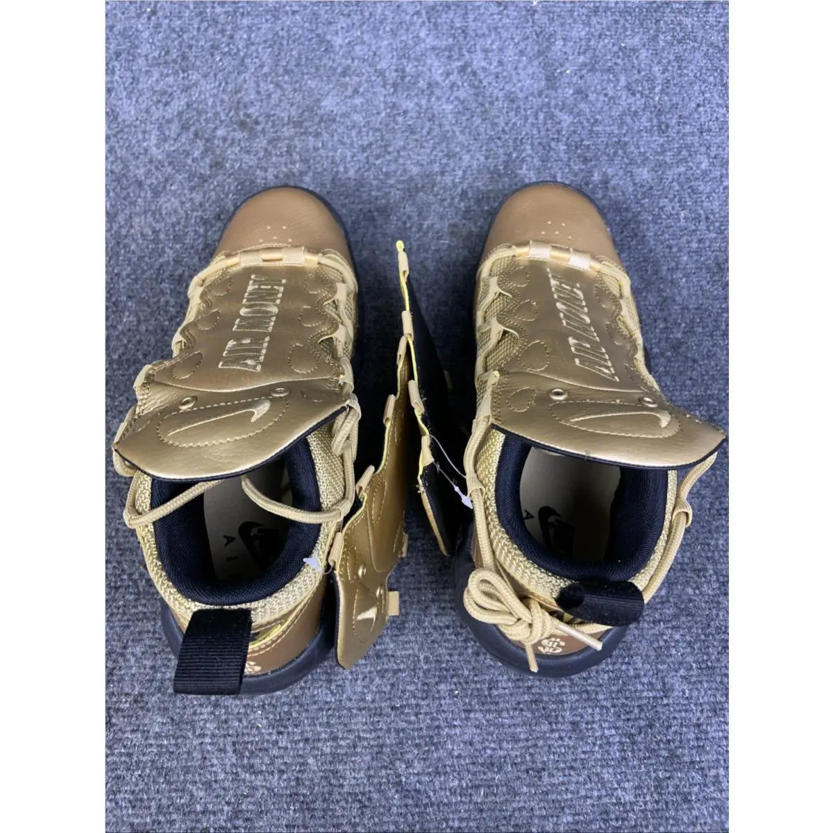 Nike shoes - Nike Air More Money - Air More Money - AJ2998-700 - Gold, Manufacturer: Metallic Gold Metallic Gold 5