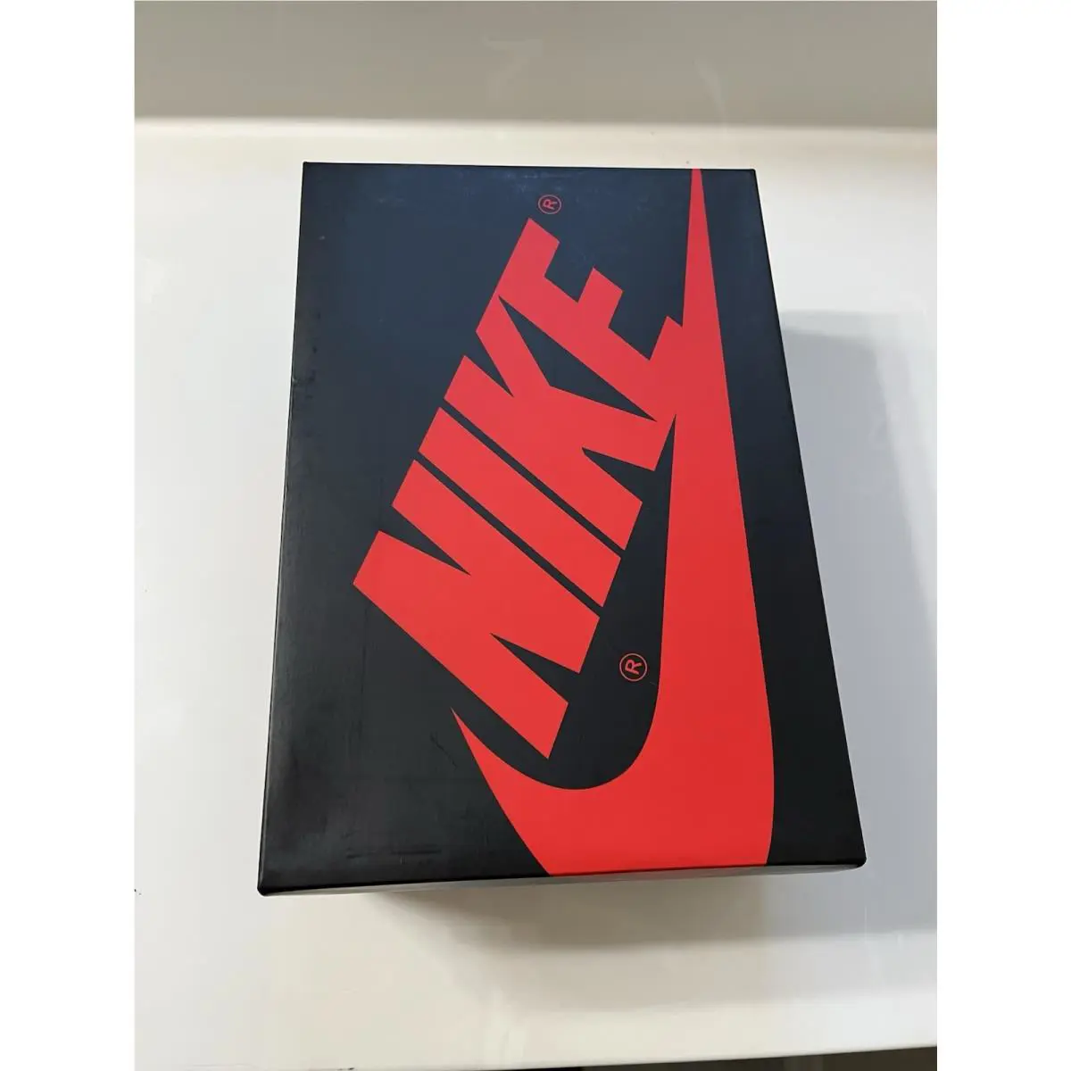 Nike shoes - Air Jordan 1 - Air - Gray 3