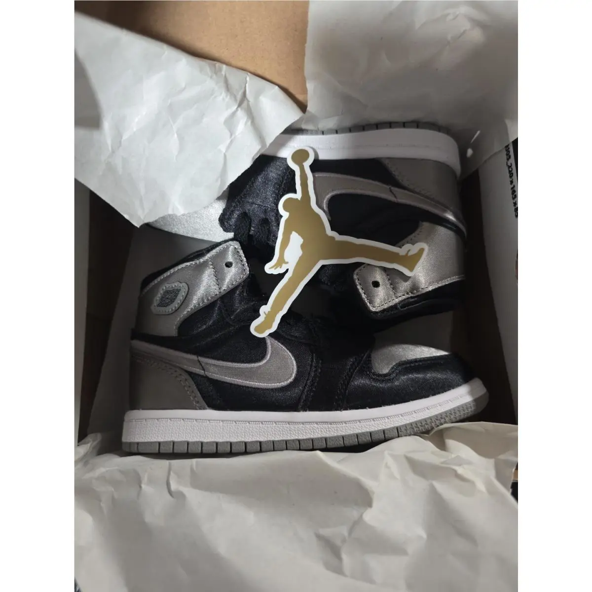 Nike shoes - Jordan 1 - Black 4