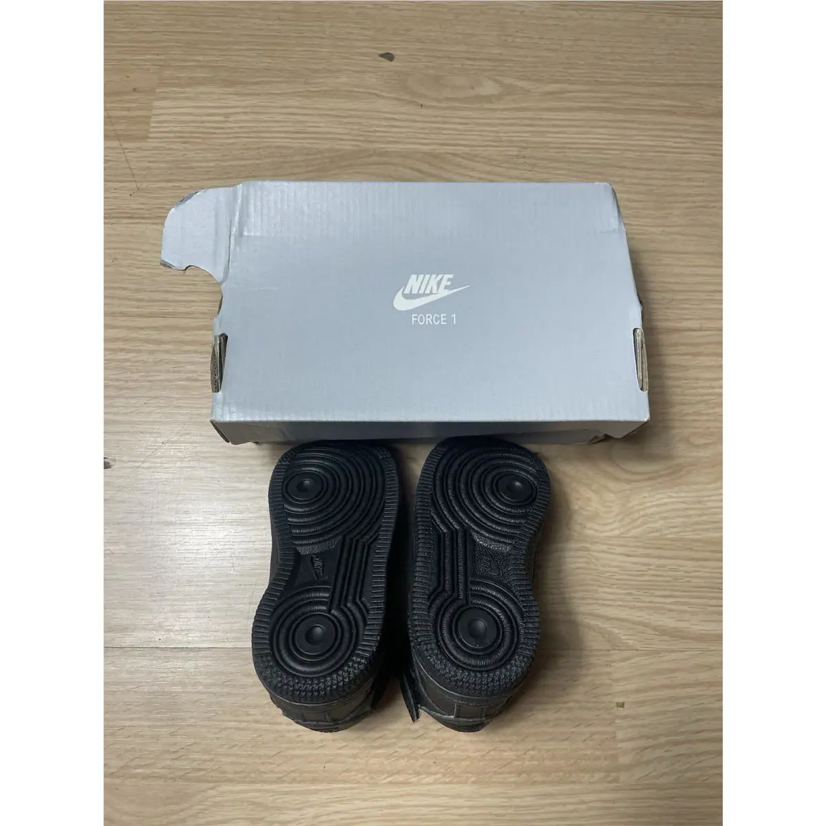 Nike shoes - Nike Air Force 1 - Air Force - Black 2