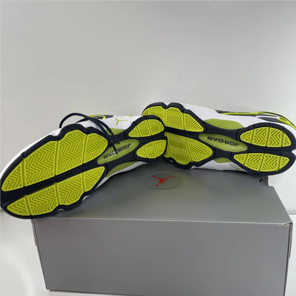 Nike shoes - Jordan OG - CW0907-400 - College Navy/White/Venom Green 8