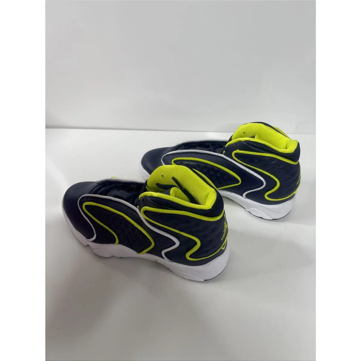 Nike shoes - Jordan OG - CW0907-400 - College Navy/White/Venom Green 1