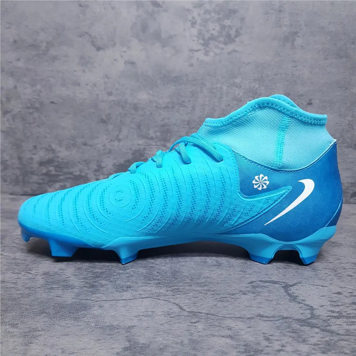 Nike shoes - Nike Phantom Luna II - Phantom Luna - FD6725-400 - Blue Fury White (UPC: 0197597363967) 0