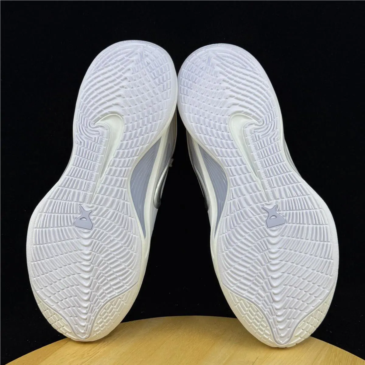Nike shoes - White 7